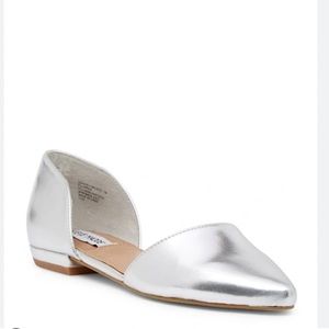 NWT Steve Madden Genius D’Orsay Flats Silver